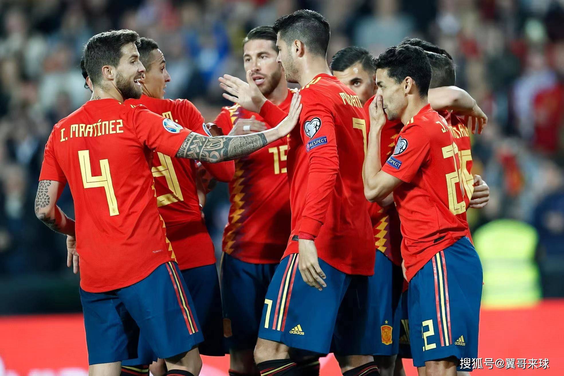 包含西班牙险胜克罗地亚，蒂亚戈状态火热的词条