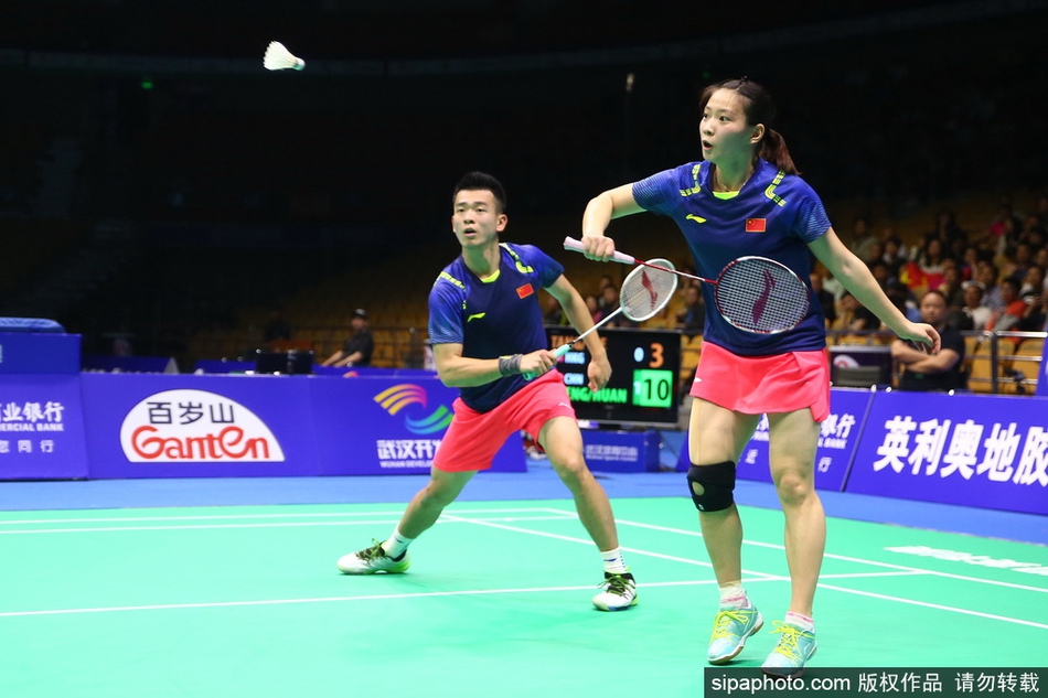 开云官网-韩国队横扫中国队，郑思维刷新纪录